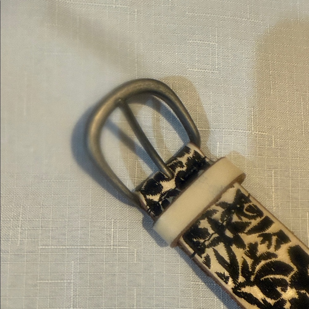 Lucky Brand Black and Cream Patterned Belt - Picture 2 of 6